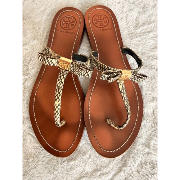 Tory Burch Shoes - Tory Burch Bow Thong Sandals Snake Print Gold Logo Flat Flip Flops Womens 8.5